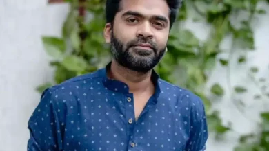 Simbu provided financial support to Saravanan who worked as an assistant director.