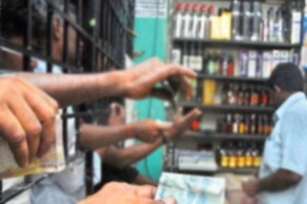 237 billion rupees loss to the country's economy due to alcohol consumption in Sri Lanka