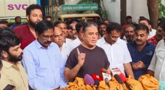 Kamal Haasan distributed relief items to flood affected people