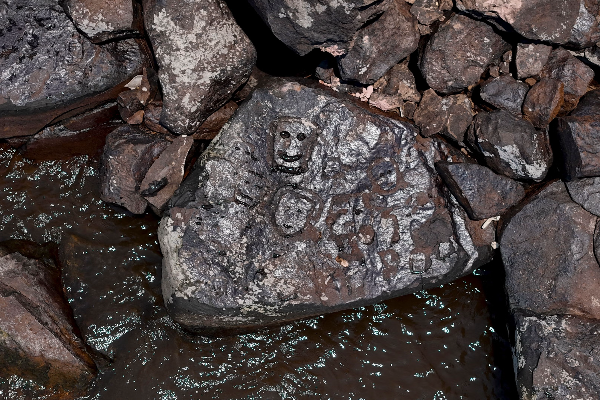 2,000-year-old human faces discovered on the banks of the Amazon River