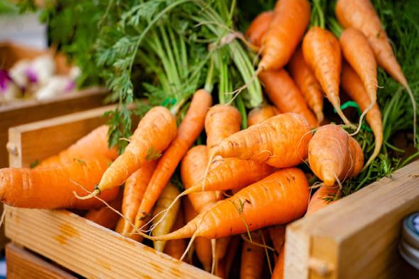 The prices of vegetables have also increased manifold due to inclement weather in Sri Lanka.