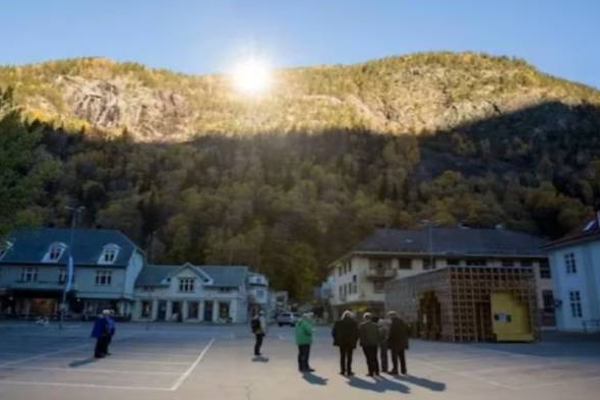 Villagers in Italy have invented an artificial sun that never fades