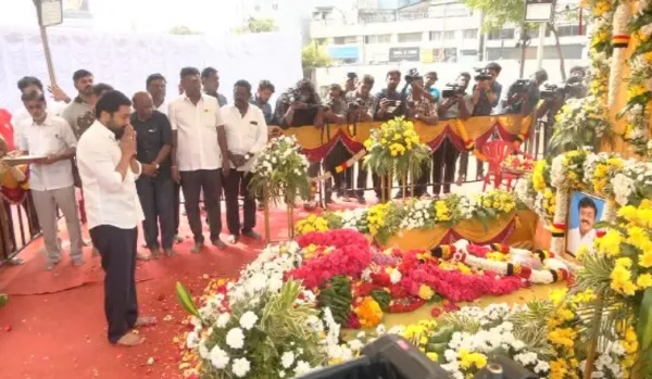 Surya paid homage at the Vijayakanth memorial at the DMDK office.