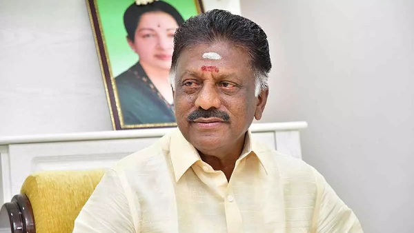 O. Panneerselvam held a consultation with Theni district administrators and volunteers yesterday.